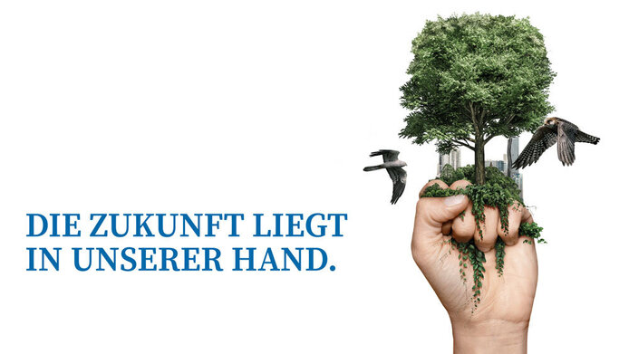 Sujet des Forschungsverbunds Umwelt und Klima eine Illustration einer Hand, die einen von Vögeln umgebenen Baum hält