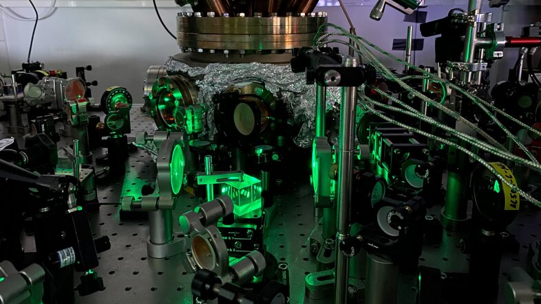Experimentaufbau im Quantenlabor