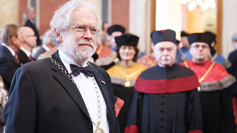 Anton Zeilinger beim Festakt zum 650. Jubiläum der Gründung der Universität Wien