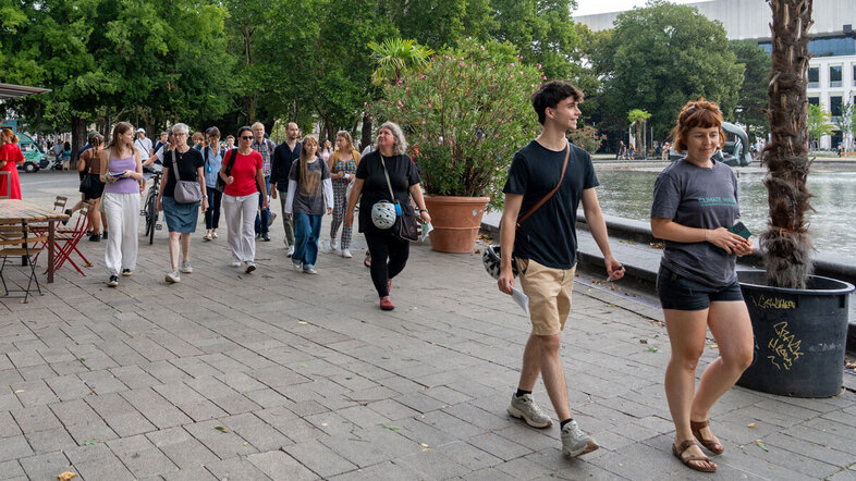 Gruppe von Menschen während des 2. Climate Walks